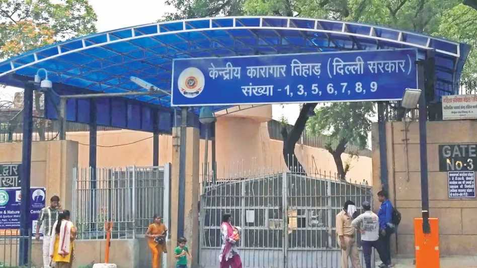 तिहाड़ जेल में एक कैदी की दूसरे ने की हत्या